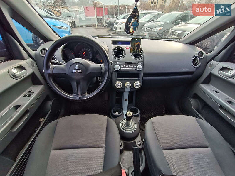 Хэтчбек Mitsubishi Colt 2006 в Харькове фото 12 Хэтчбек Mitsubishi Colt 2006 в Харькове