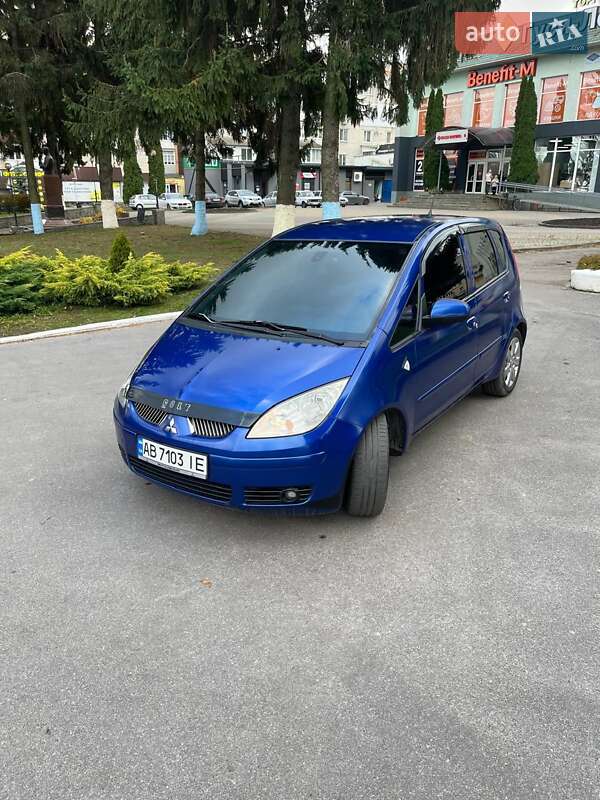 Хэтчбек Mitsubishi Colt 2006 в Калиновке
