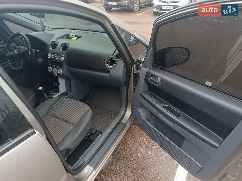 Хэтчбек Mitsubishi Colt 2008 в Житомире
