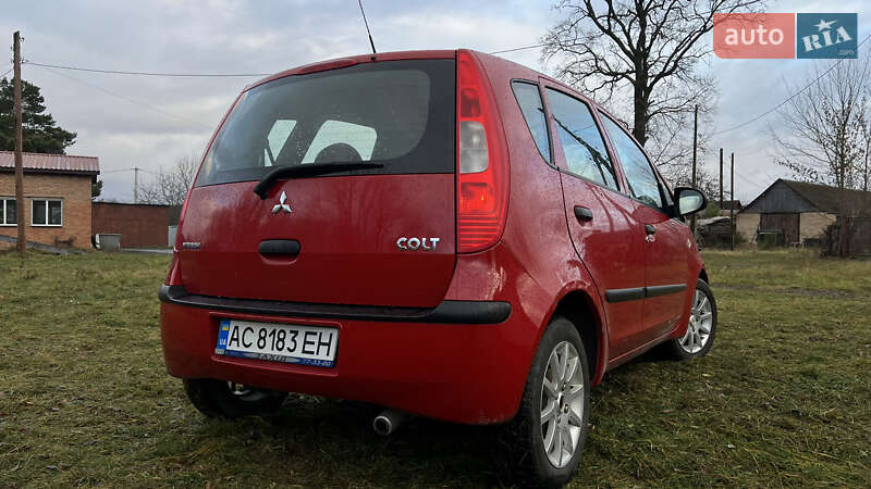 Хэтчбек Mitsubishi Colt 2008 в Киверцах