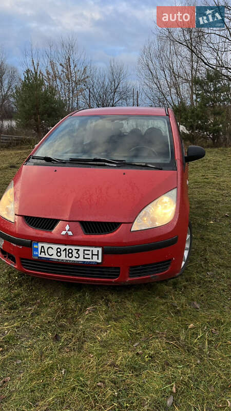 Хэтчбек Mitsubishi Colt 2008 в Киверцах