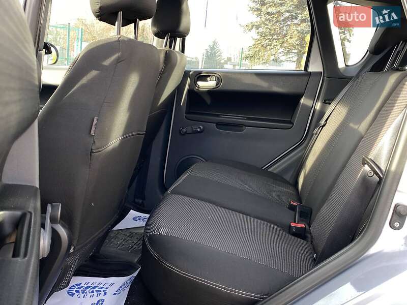 Хетчбек Mitsubishi Colt 2011 в Львові