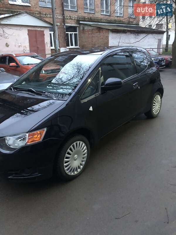 Хэтчбек Mitsubishi Colt 2009 в Сумах фото Хэтчбек Mitsubishi Colt 2009 в Сумах