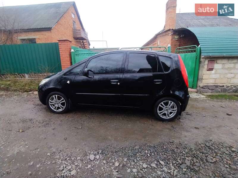 Хэтчбек Mitsubishi Colt 2006 в Брацлаве