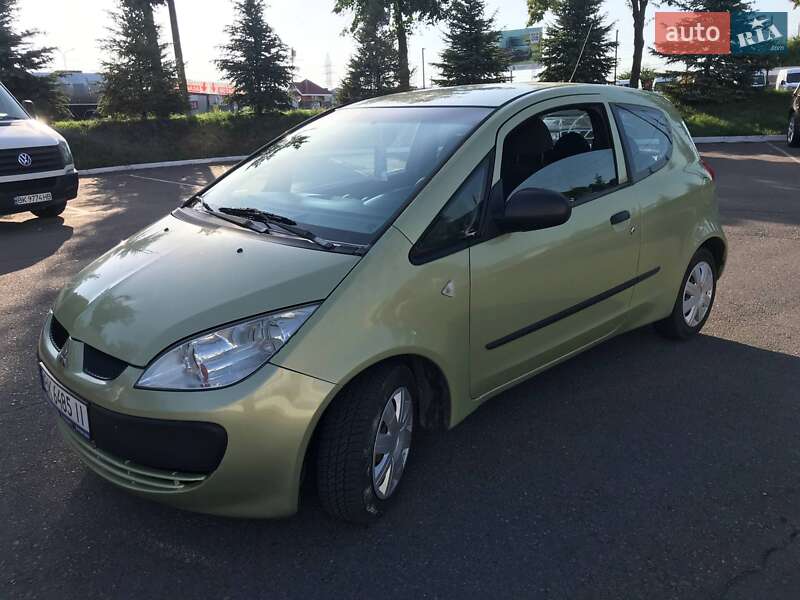 Хетчбек Mitsubishi Colt 2005 в Рівному