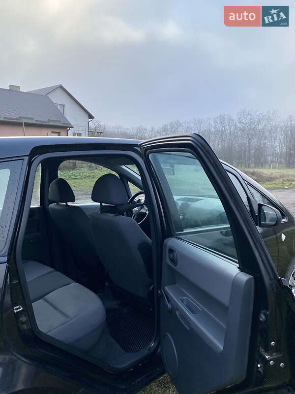 Хетчбек Mitsubishi Colt 2005 в Сокалі фото 7 Хетчбек Mitsubishi Colt 2005 в Сокалі