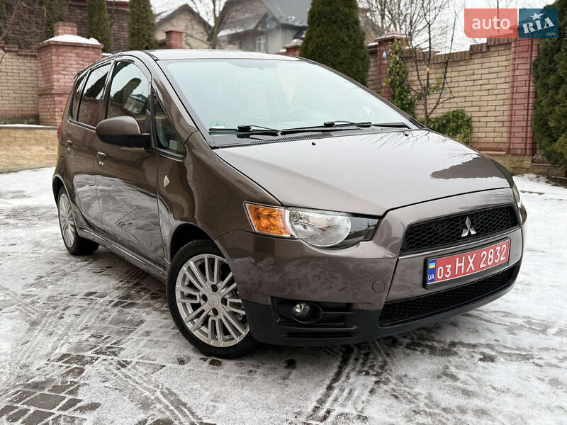 Хетчбек Mitsubishi Colt 2012 в Чернівцях