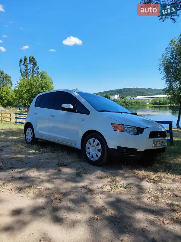 Mitsubishi Colt 2009