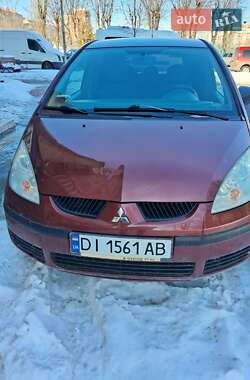 Хэтчбек Mitsubishi Colt 2006 в Вишневом