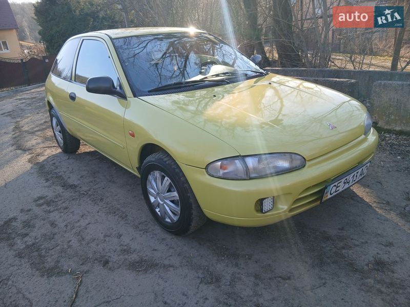 Хэтчбек Mitsubishi Colt 1995 в Черновцах