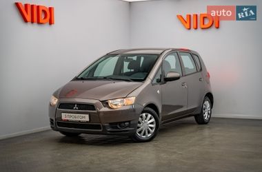 Хэтчбек Mitsubishi Colt 2011 в Киеве