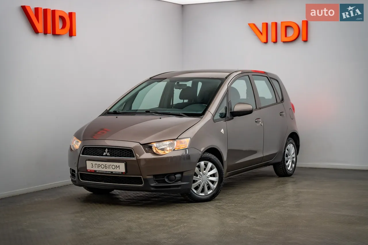 2011 Mitsubishi Colt - мініатюра 7