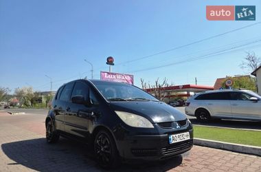 Хетчбек Mitsubishi Colt 2006 в Мукачевому