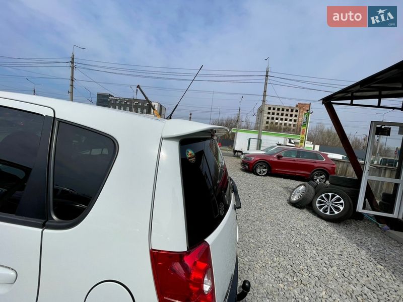 Хэтчбек Mitsubishi Colt 2012 в Черновцах