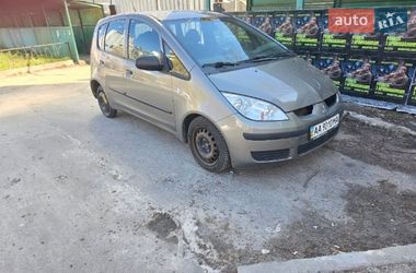 Хэтчбек Mitsubishi Colt 2008 в Киеве