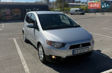 Хэтчбек Mitsubishi Colt 2011 в Киеве