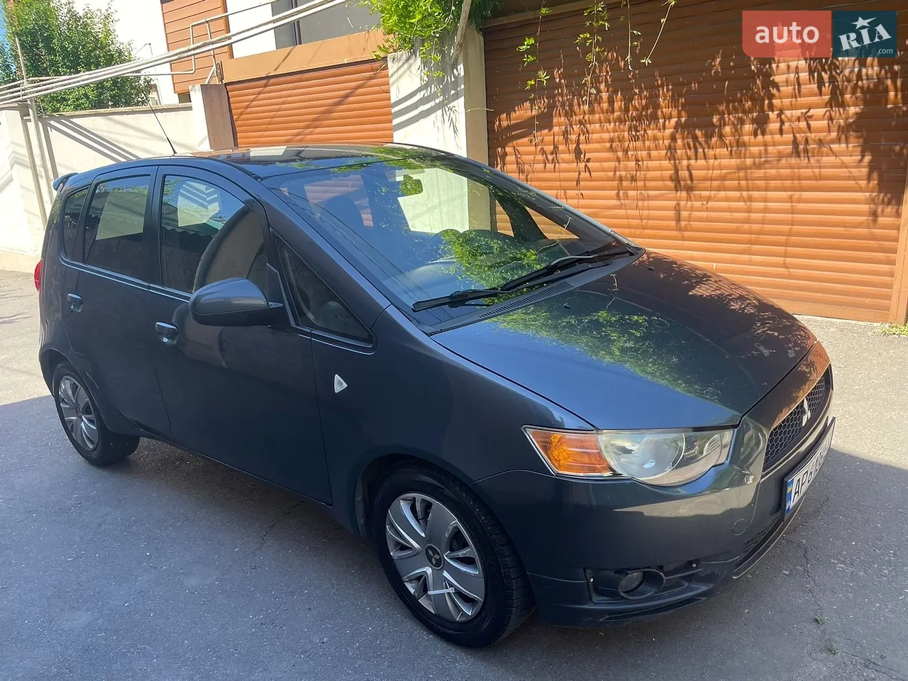 2011 Mitsubishi Colt - мініатюра 8