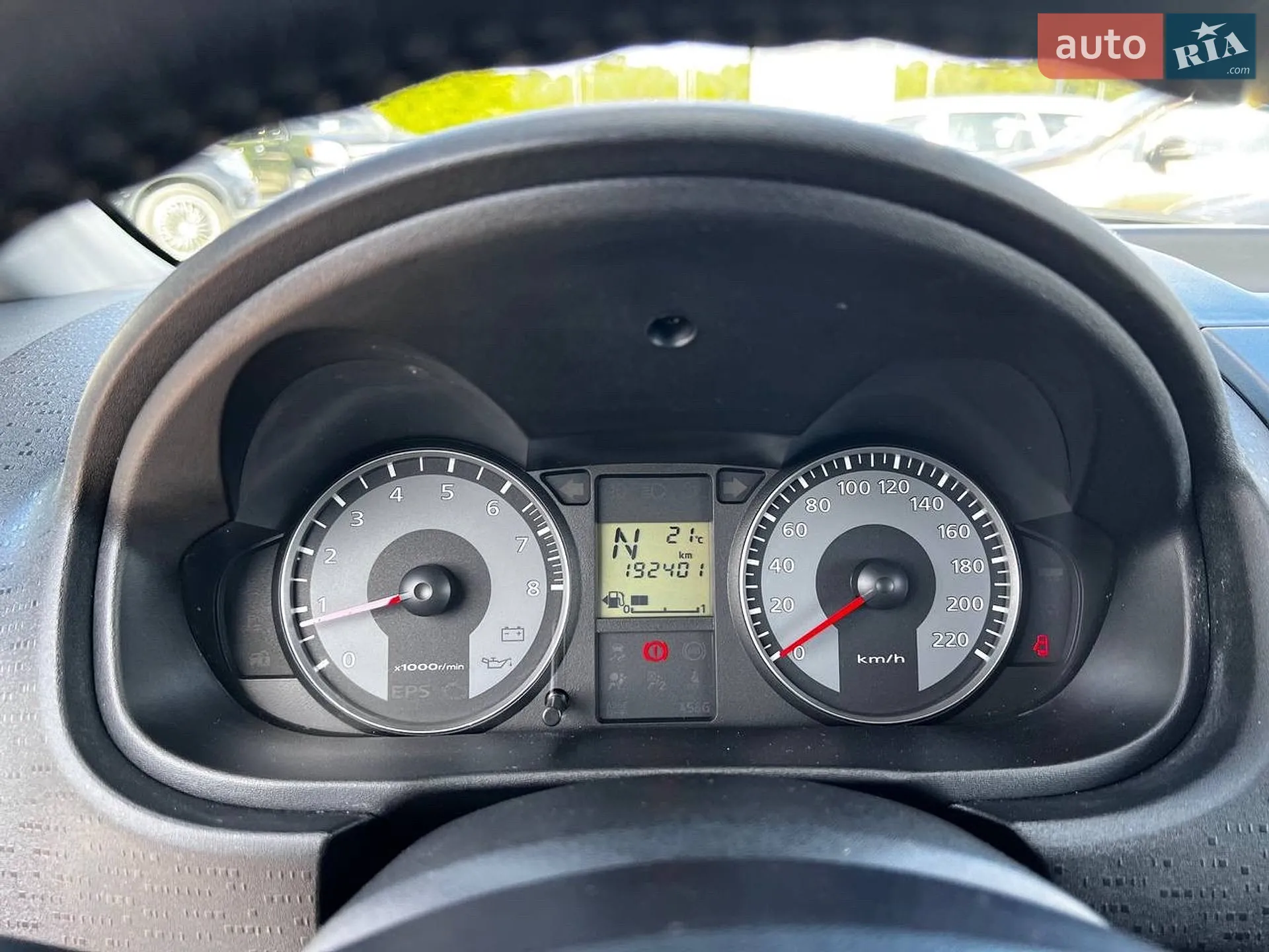 2012 Mitsubishi Colt - мініатюра 32