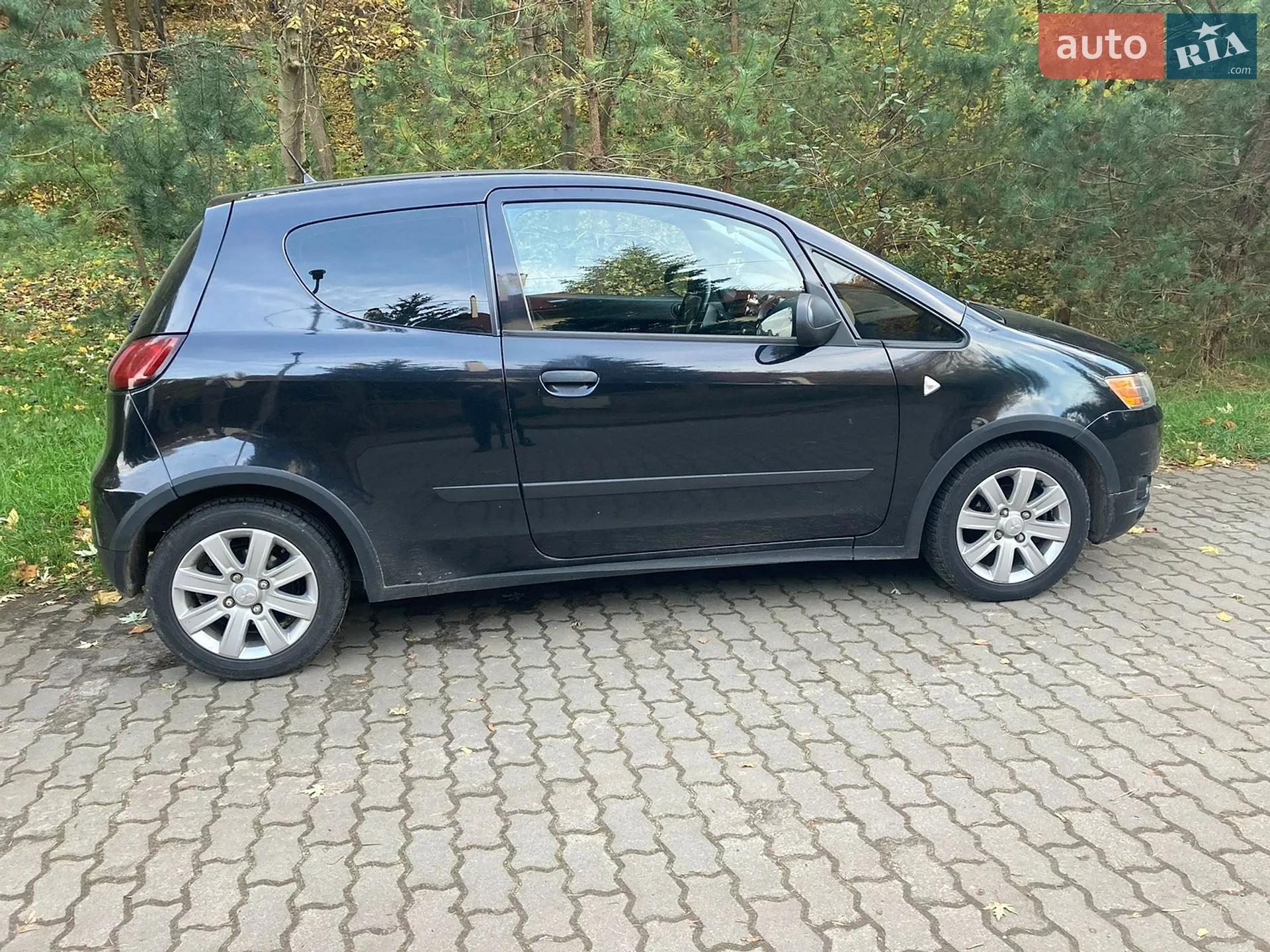 2011 Mitsubishi Colt - мініатюра 4