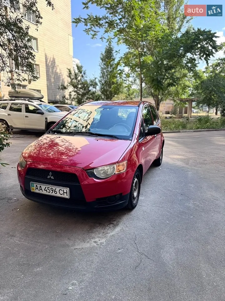 2011 Mitsubishi Colt - мініатюра 15