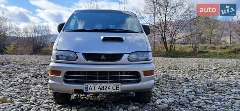 Минивэн Mitsubishi Delica 1999 в Кутах фото 5 Минивэн Mitsubishi Delica 1999 в Кутах