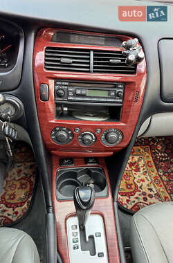 Седан Mitsubishi Diamante 2004 в 