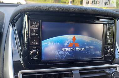 Позашляховик / Кросовер Mitsubishi Eclipse Cross 2018 в Києві