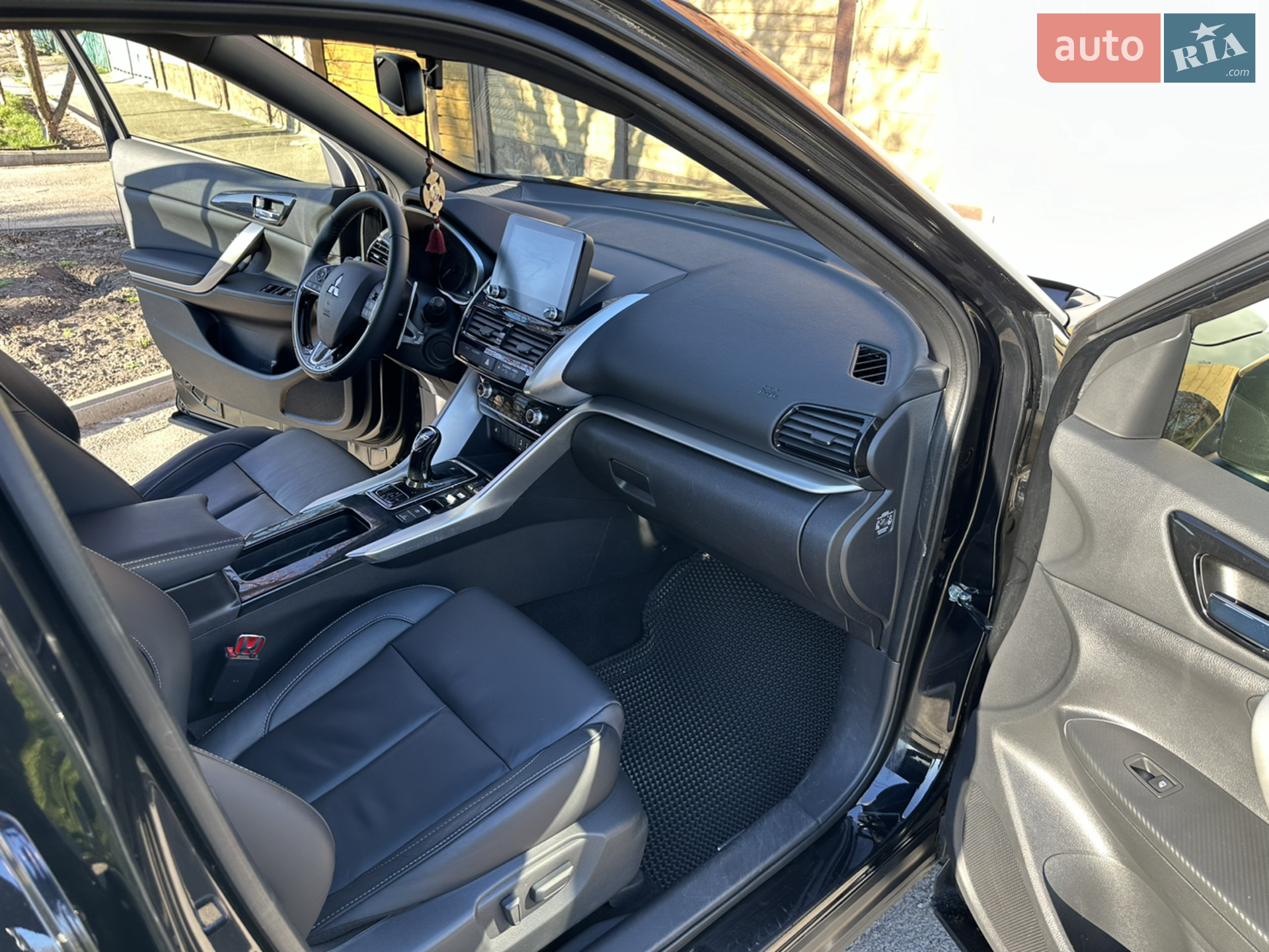 2021 Mitsubishi Eclipse Cross - мініатюра 7