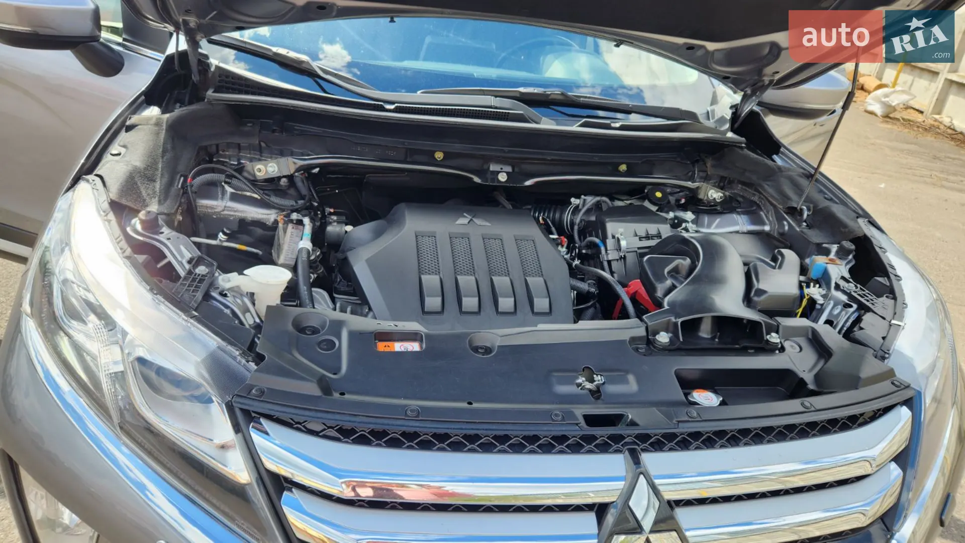 2019 Mitsubishi Eclipse Cross - мініатюра 11