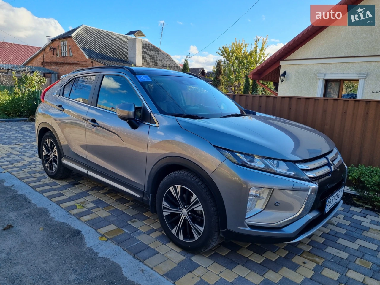 2018 Mitsubishi Eclipse Cross - мініатюра 12