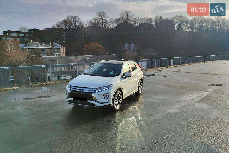 Внедорожник / Кроссовер Mitsubishi Eclipse Cross 2018 в Рахове фото 7 Внедорожник / Кроссовер Mitsubishi Eclipse Cross 2018 в Рахове