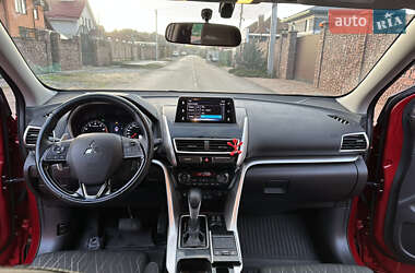 Внедорожник / Кроссовер Mitsubishi Eclipse Cross 2020 в 