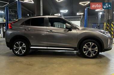 Позашляховик / Кросовер Mitsubishi Eclipse Cross 2019 в Чернівцях