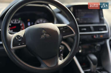 Внедорожник / Кроссовер Mitsubishi Eclipse Cross 2019 в 