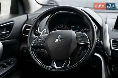 Позашляховик / Кросовер Mitsubishi Eclipse Cross 2018 в 