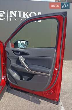 Внедорожник / Кроссовер Mitsubishi Eclipse Cross 2021 в 