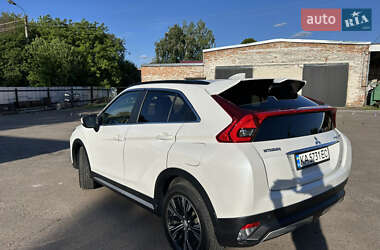Внедорожник / Кроссовер Mitsubishi Eclipse Cross 2018 в 
