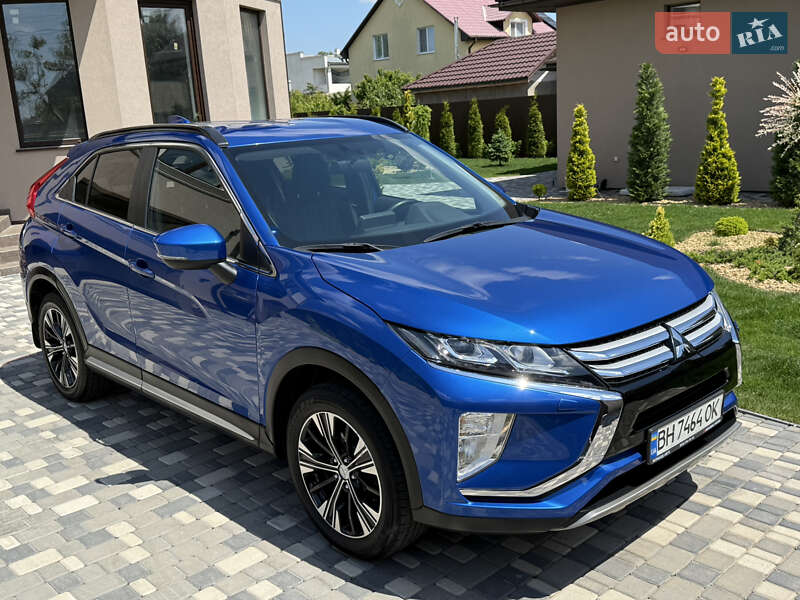 Внедорожник / Кроссовер Mitsubishi Eclipse Cross 2020 в 