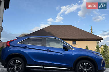 Внедорожник / Кроссовер Mitsubishi Eclipse Cross 2020 в 