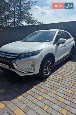 Внедорожник / Кроссовер Mitsubishi Eclipse Cross 2020 в 