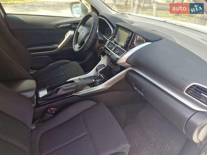 Внедорожник / Кроссовер Mitsubishi Eclipse Cross 2020 в Каменском