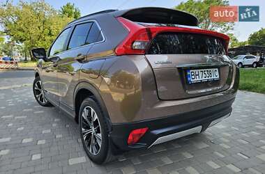 Позашляховик / Кросовер Mitsubishi Eclipse Cross 2018 в 