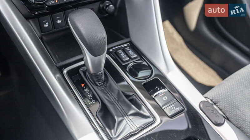 Позашляховик / Кросовер Mitsubishi Eclipse Cross 2023 в Дніпрі