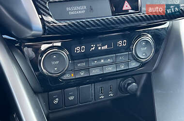 Внедорожник / Кроссовер Mitsubishi Eclipse Cross 2018 в 