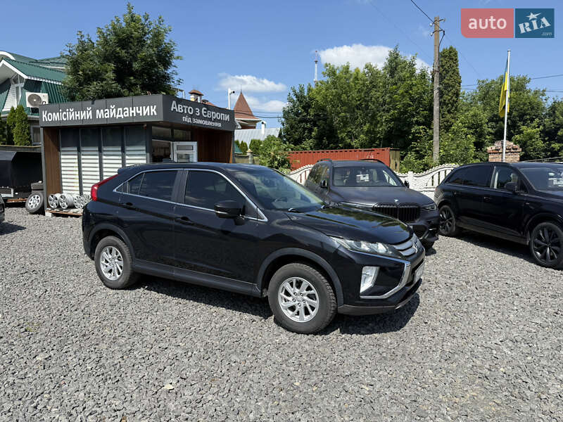 Внедорожник / Кроссовер Mitsubishi Eclipse Cross 2018 в 