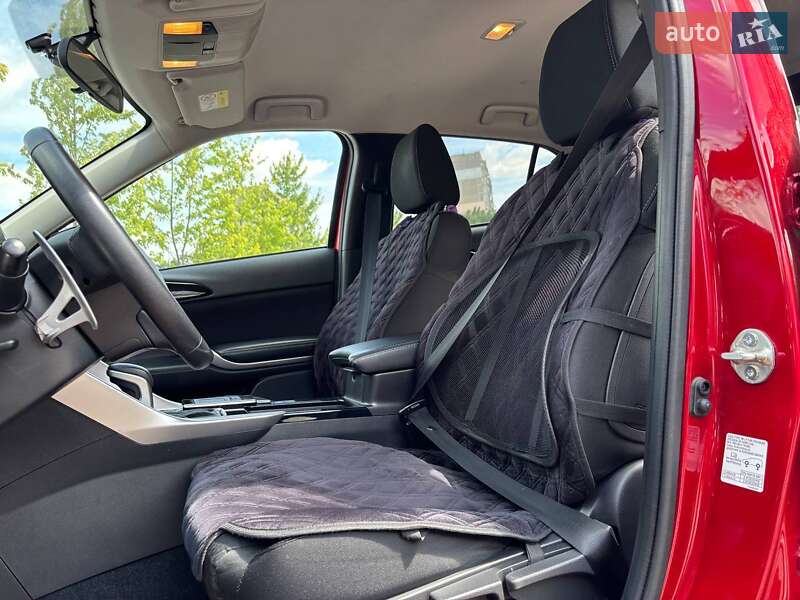 Внедорожник / Кроссовер Mitsubishi Eclipse Cross 2020 в Киеве