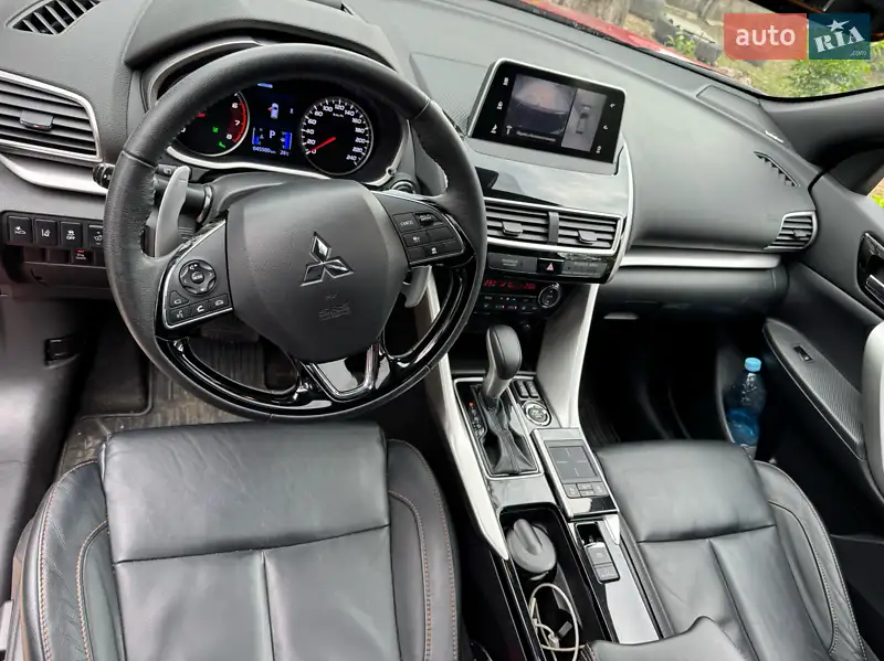Внедорожник / Кроссовер Mitsubishi Eclipse Cross 2020 в 