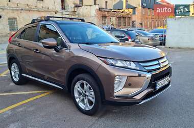 Внедорожник / Кроссовер Mitsubishi Eclipse Cross 2018 в 