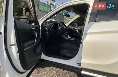 Внедорожник / Кроссовер Mitsubishi Eclipse Cross 2018 в 