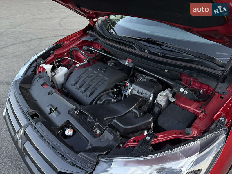 Внедорожник / Кроссовер Mitsubishi Eclipse Cross 2018 в Ирпене фото 11 Внедорожник / Кроссовер Mitsubishi Eclipse Cross 2018 в Ирпене